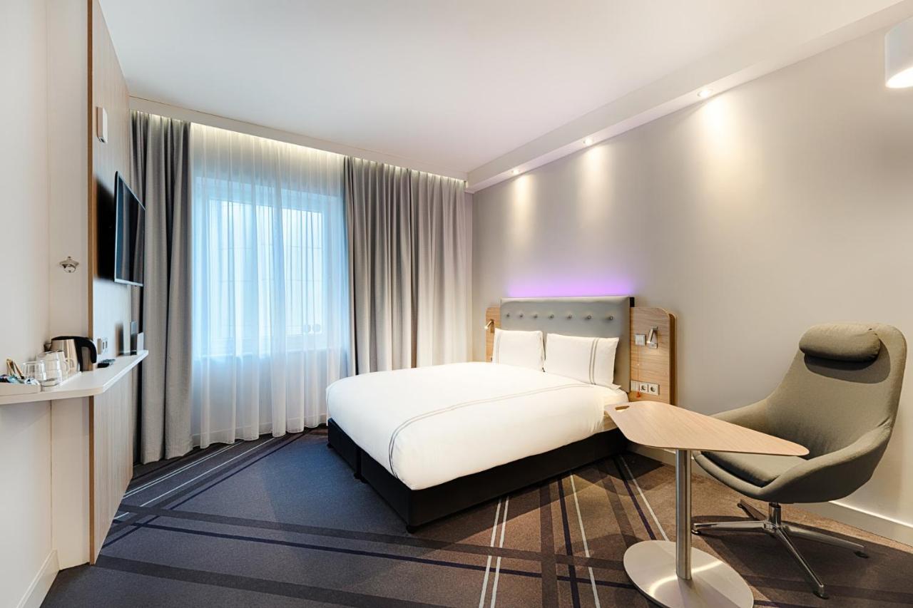 Premier Inn Frankfurt Westend Frankfurt am Main ภายนอก รูปภาพ