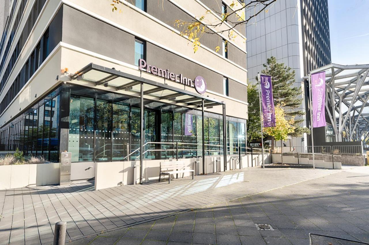 Premier Inn Frankfurt Westend Frankfurt am Main ภายนอก รูปภาพ